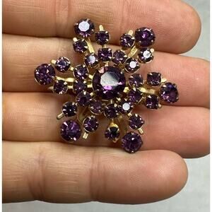 Purple and Gold Tone Brooch Flower Shape